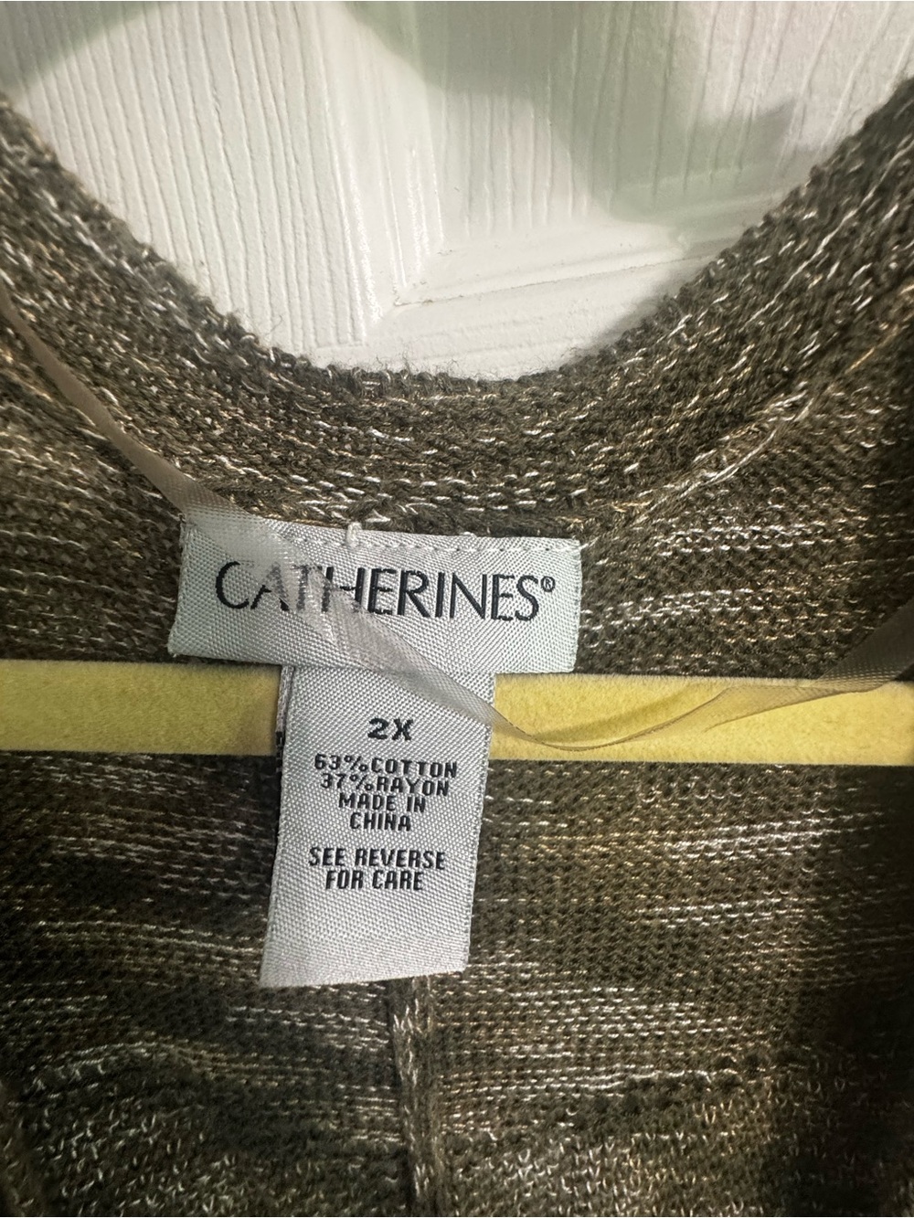 Sleeveless 2X Cathrines Cardigan - Picture 2 of 9